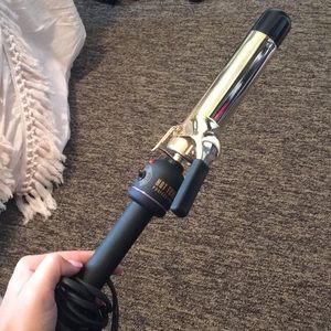 Hot tools profession 1 1/2 inch curling iron